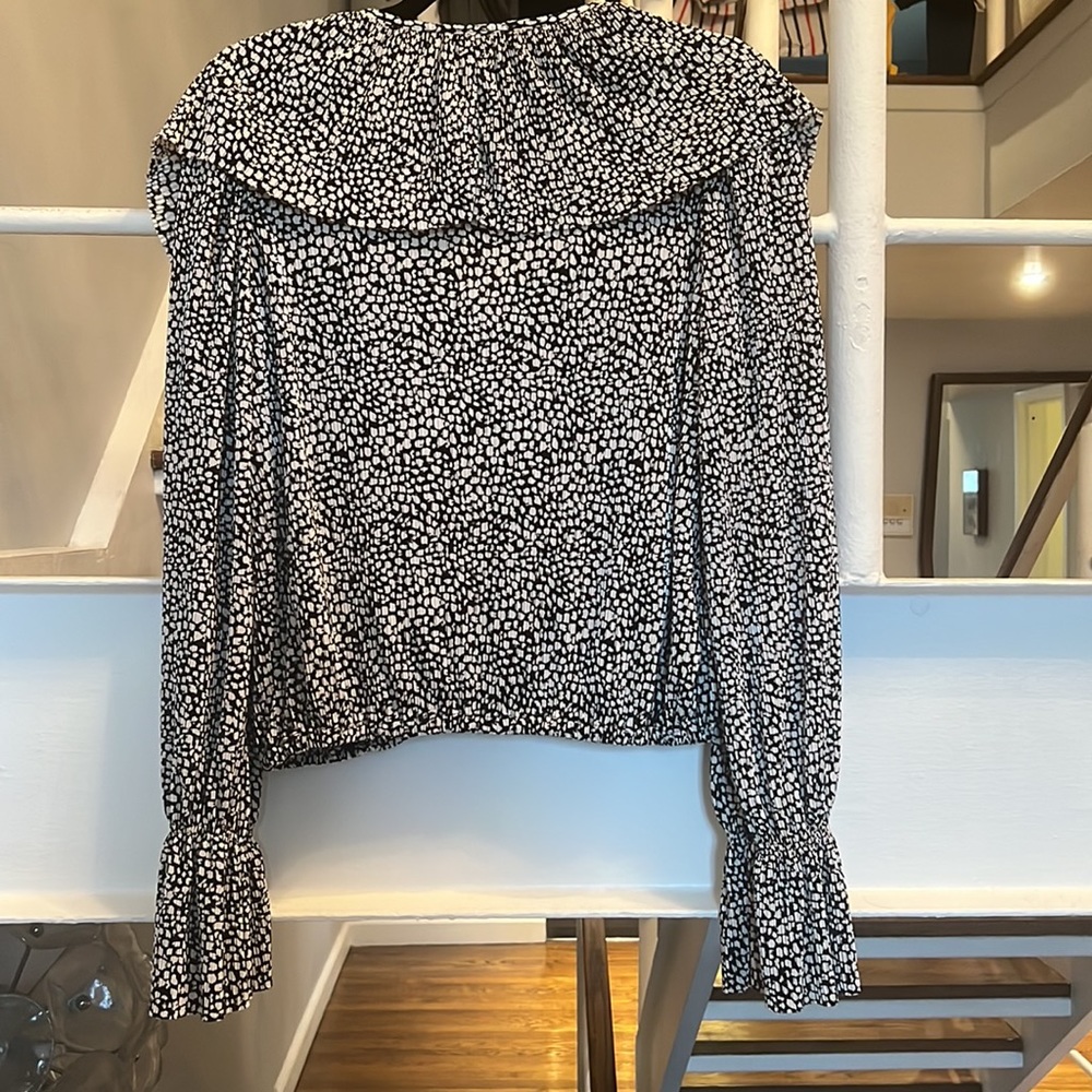Patterned Zara Top - Picture 2 of 2